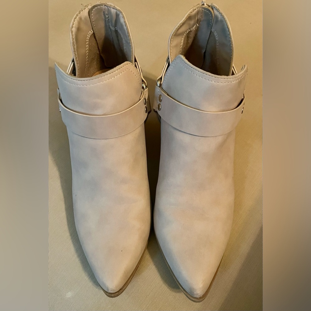 DV by Dolce Vita Cream Ankle Booties